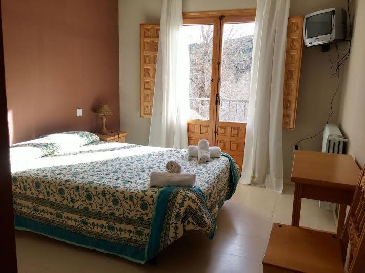 Hotel Fuertescusa Екстер'єр фото