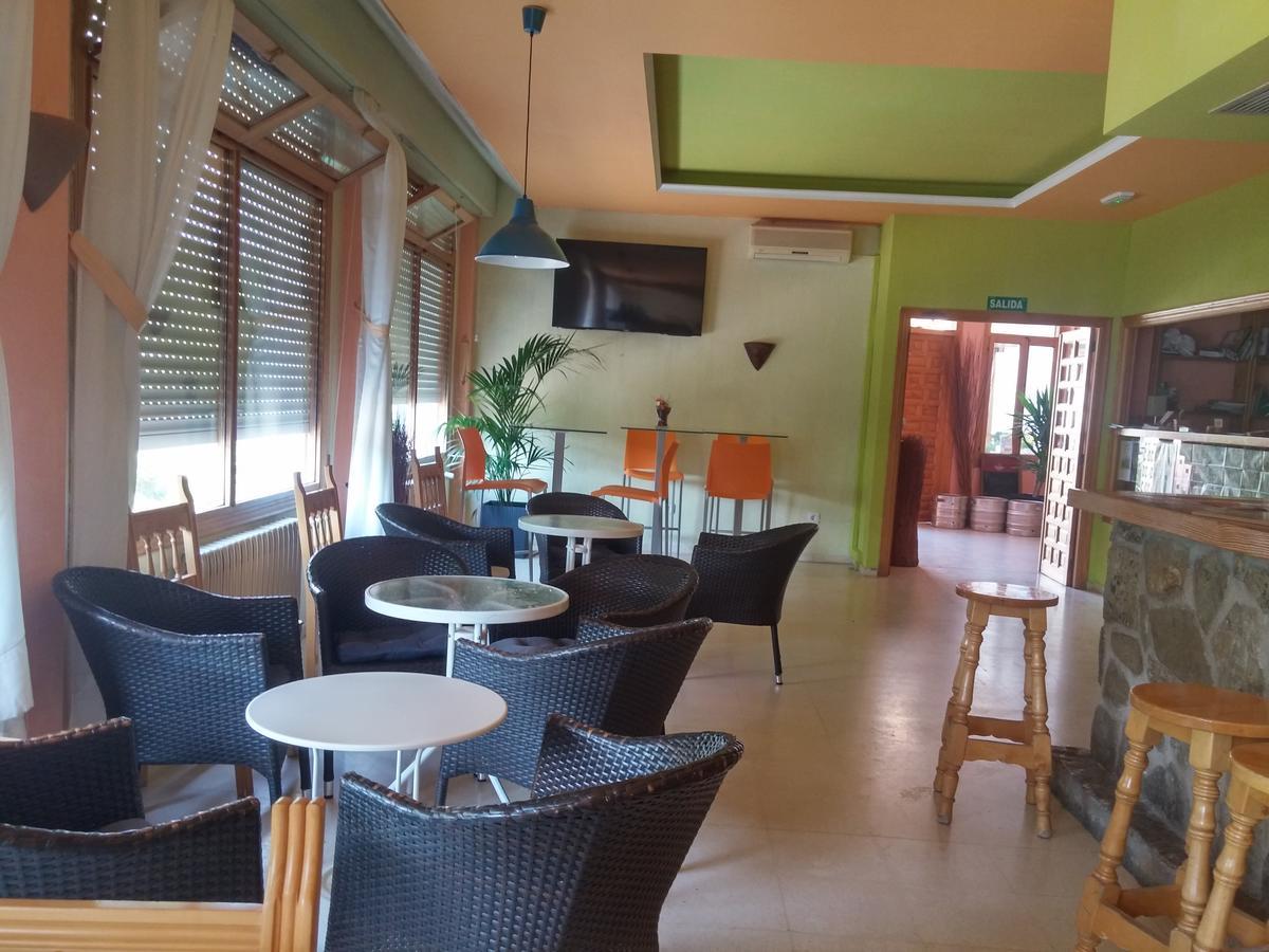 Hotel Fuertescusa Екстер'єр фото